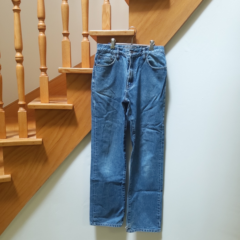 💙 3/$25 Bossini sand washed jeans